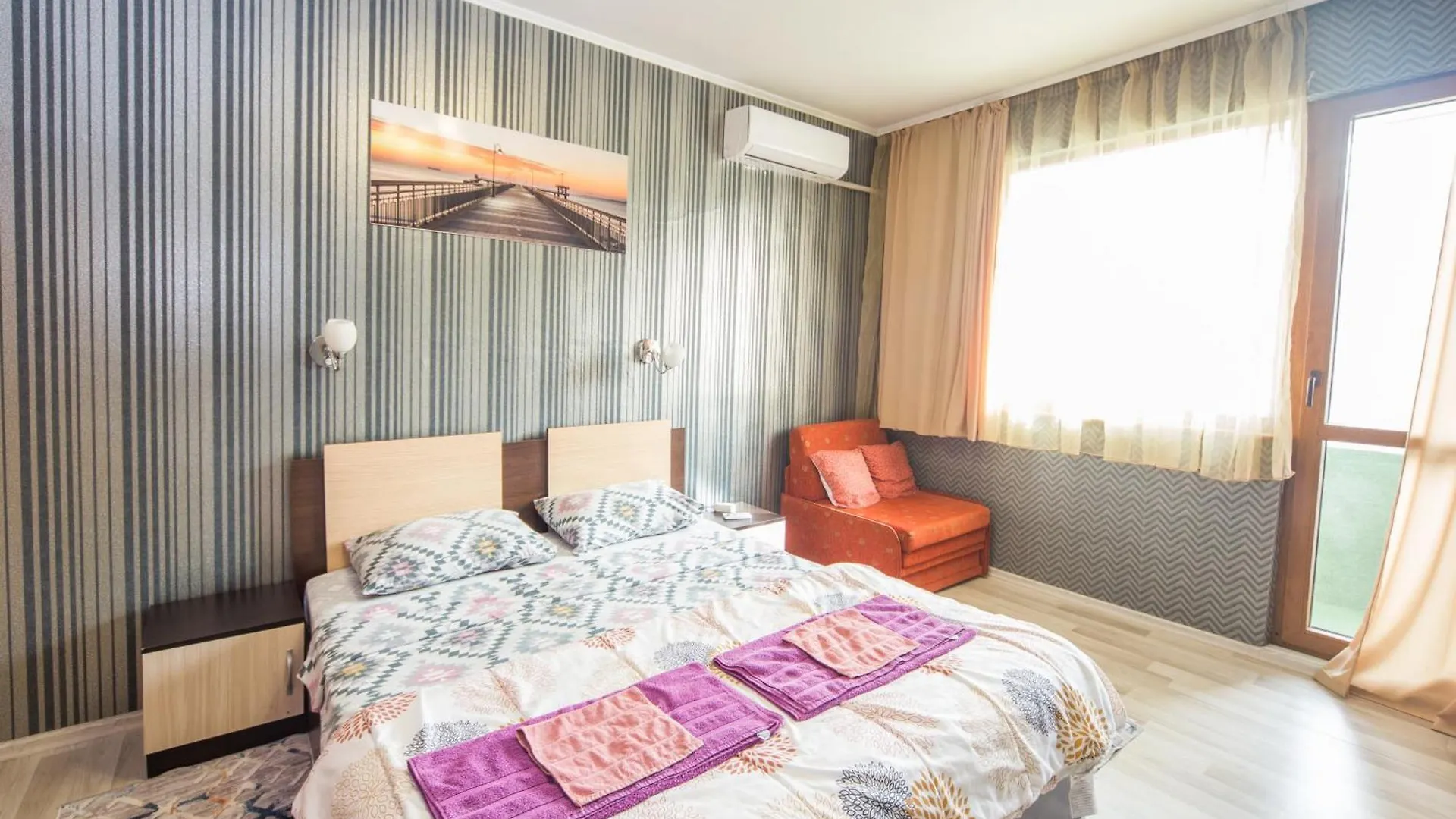 2 Bedrooms Apart - Downtown - Excellent Location Burgas